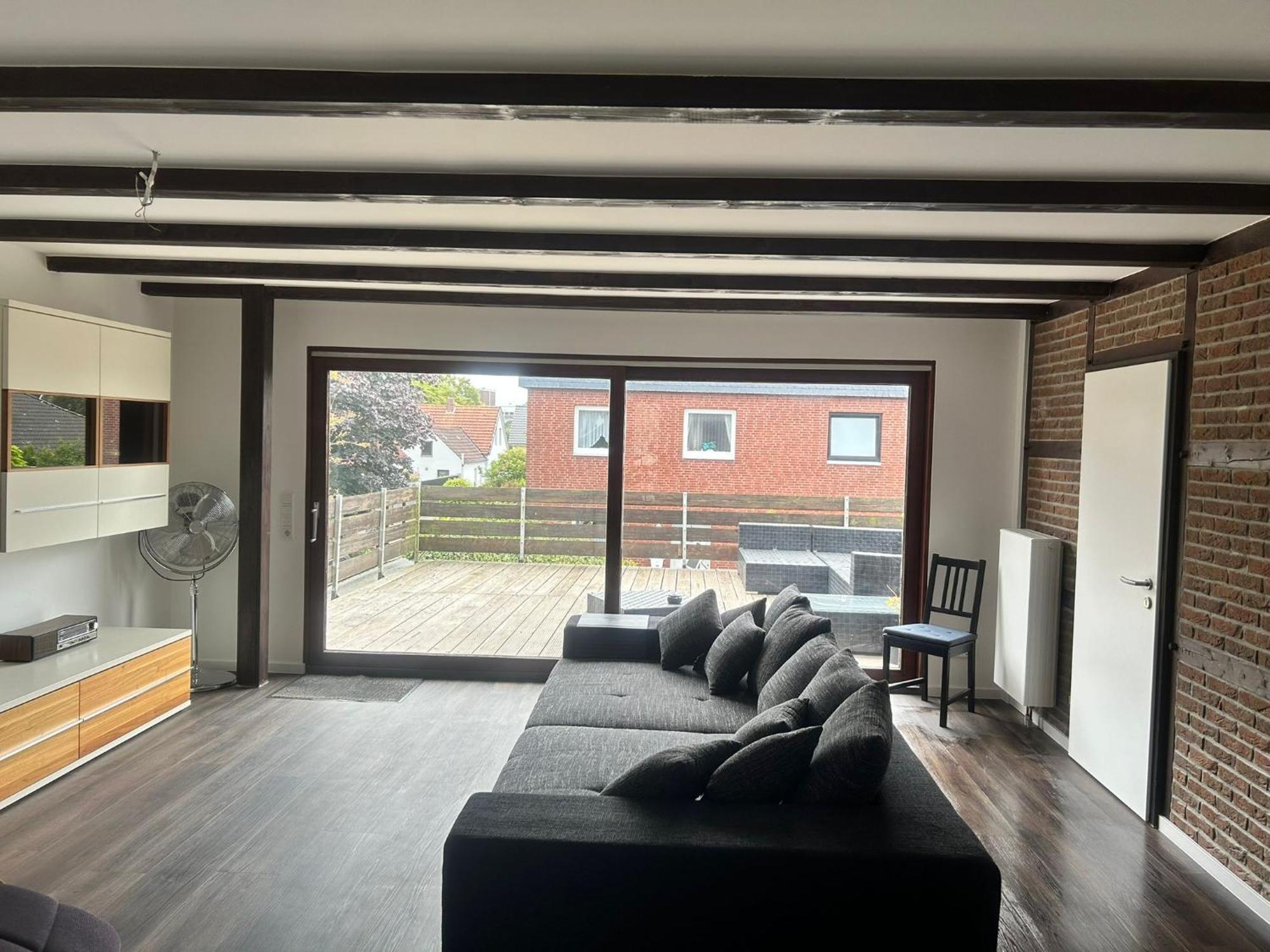 Schoenes Apartment Mit Dachterrasse Oldenburg Exterior photo
